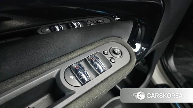 Mini Cooper S Countryman id 4630612 из Кореи 22
