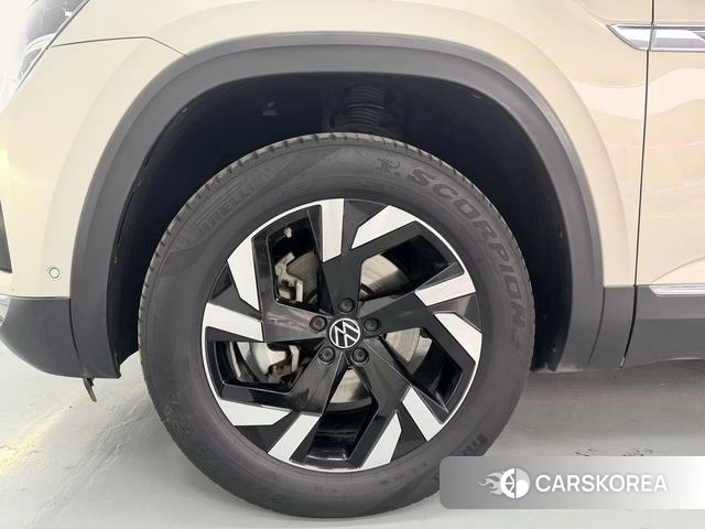 Volkswagen Tourang id 4299752 из Китая 22