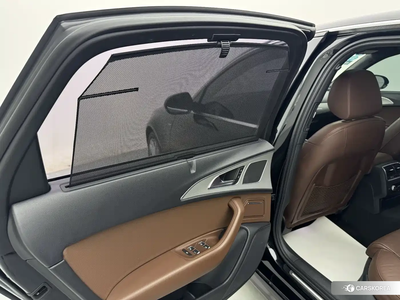 Audi A6L id 4600887 из Китая 22
