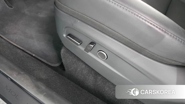 Tesla Model Y id 4523093 из Кореи 22