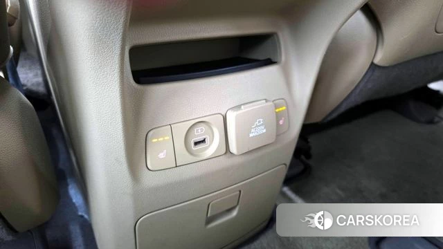 Kia The New Carnival id 4384692 из Кореи 22