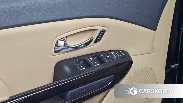Kia The New Carnival id 4760253 из Кореи 22