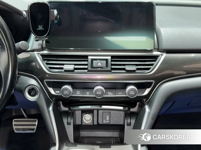 Honda Accord id 4333629 из Китая 22