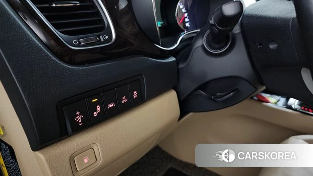 Kia The New Carnival id 4384887 из Кореи 22