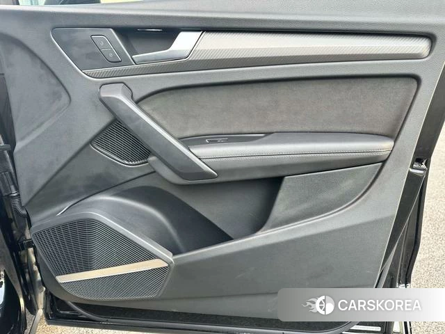 Audi Q5L Sportback id 4213168 из Китая 22