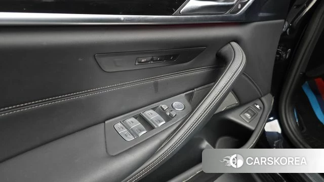 BMW 5 Series (G30) id 4665804 из Кореи 22