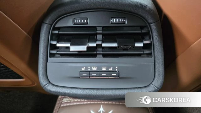 Maserati Ghibli id 4894192 из Кореи 22
