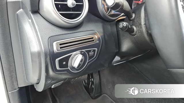 Mercedes-Benz C-Class W205 id 4483046 из Кореи 21