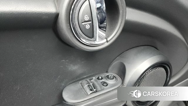 Mini Cooper id 4594877 из Кореи 22