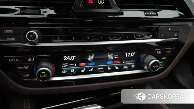BMW 5 Series (G30) id 4520352 из Кореи 22