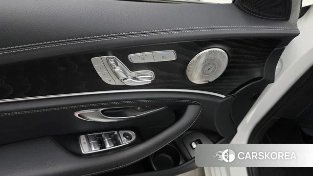 Mercedes-Benz E-Class W213 id 4516887 из Кореи 22