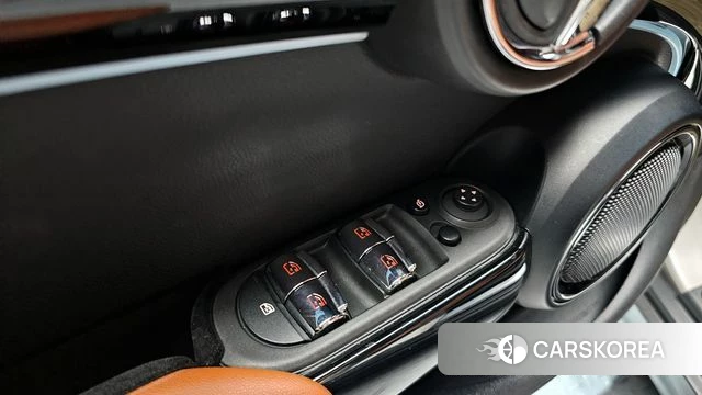 Mini Cooper S id 4330310 из Кореи 22