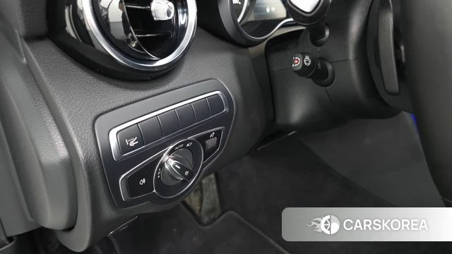 Mercedes-Benz C-Class W205 id 4609664 из Кореи 22