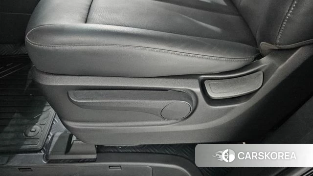 Hyundai Staria id 4548953 из Кореи 22