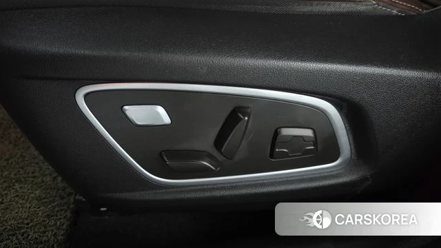 Renault Korea (Samsung) The New QM6 id 4959773 из Кореи 22