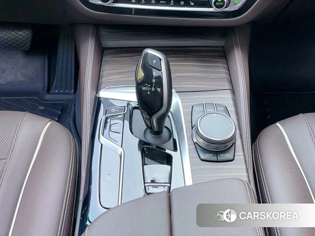 BMW 5 series id 4348749 из Китая 22