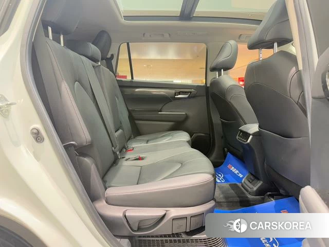Toyota Highlander id 4380395 из Китая 22