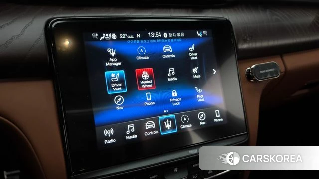 Maserati Quattroporte id 4502237 из Кореи 22