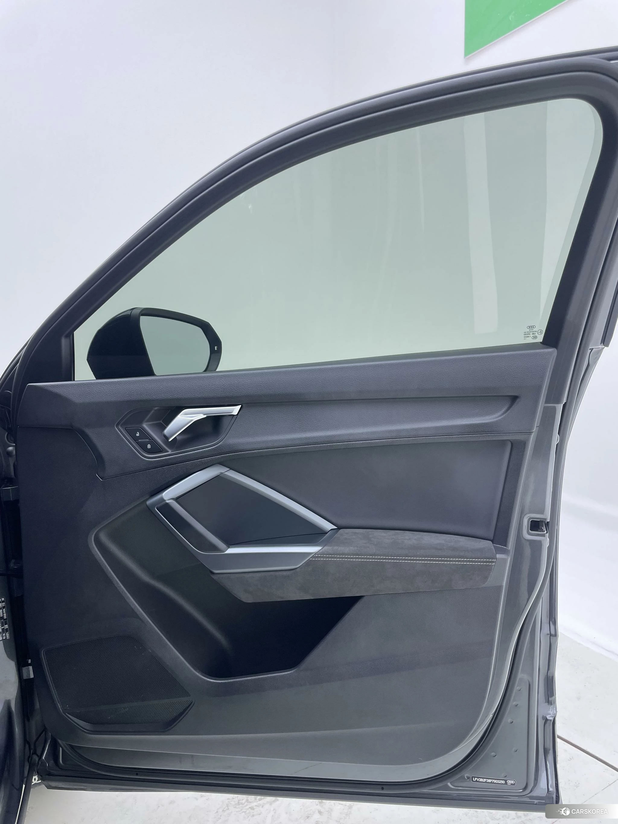 Audi Q3 Sportback id 4515097 из Китая 22