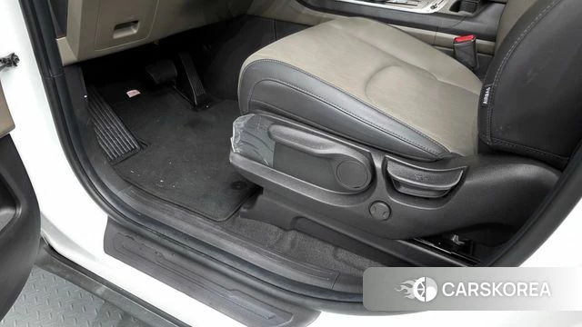 Kia The New Carnival 4th Generation id 4185586 из Кореи 22