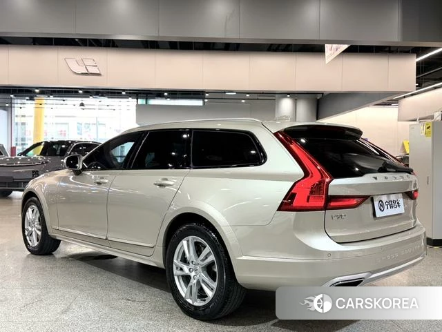 Volvo V90 id 4242574 из Китая 22