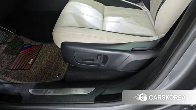 Land Rover Range Rover Velar id 4424916 из Кореи 22