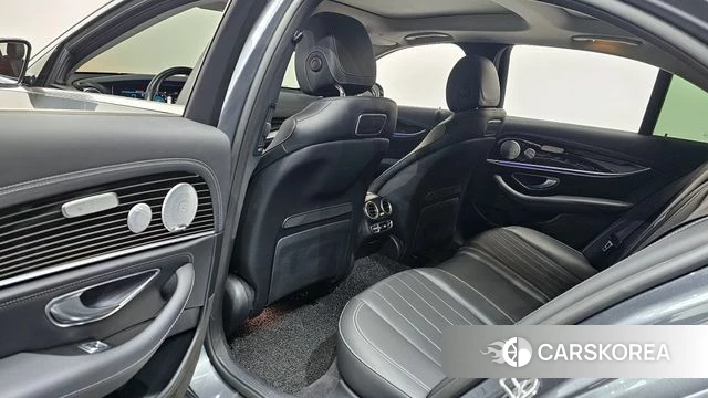 Mercedes-Benz E-Class W213 id 4410854 из Кореи 22