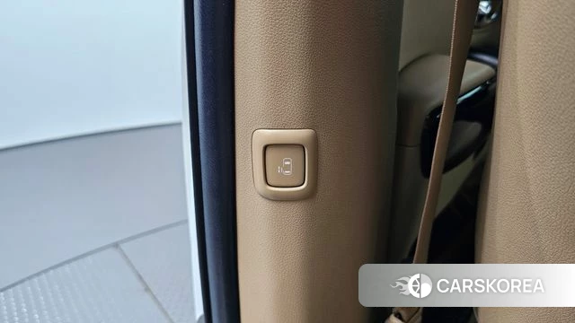 Kia The New Carnival id 4595119 из Кореи 22