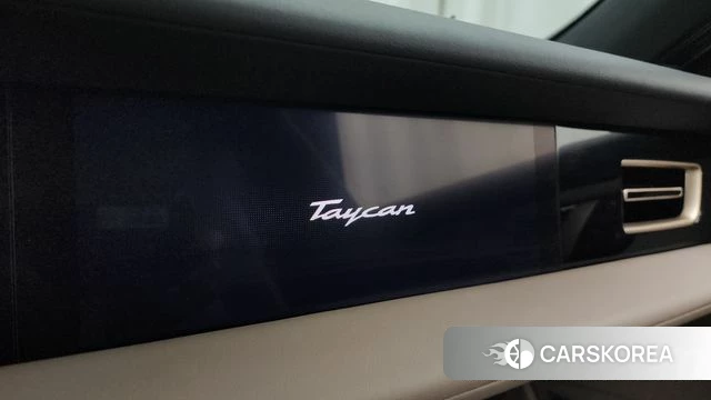 Porsche Taycan id 4423098 из Кореи 22