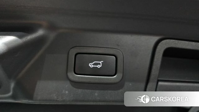 Land Rover Range Rover Velar id 4293188 из Кореи 22
