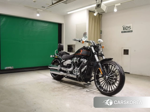 Harley-Davidson Softail Breakout FXBR 1920 id 3945607 из Японии 22