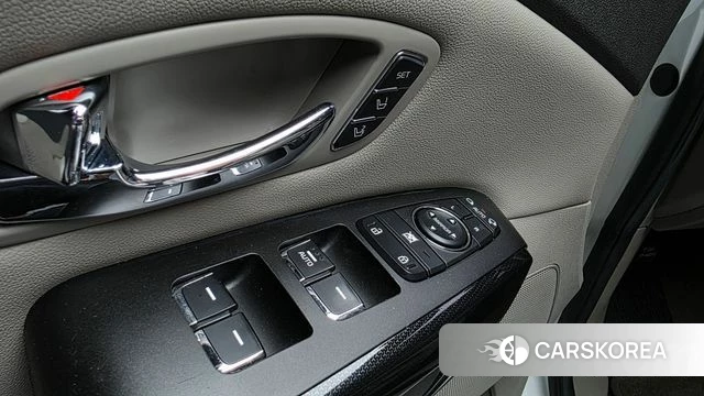Kia All New Carnival id 4658498 из Кореи 22