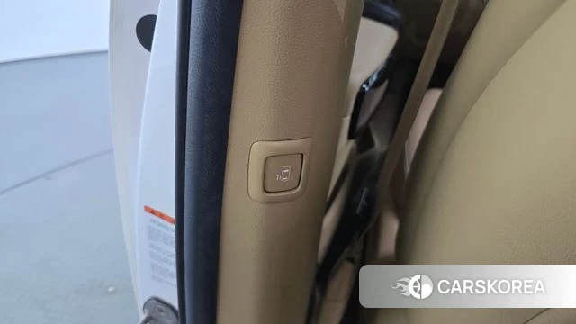 Kia The New Carnival id 4390257 из Кореи 22