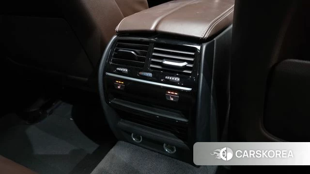 BMW 5 Series (G30) id 4642886 из Кореи 22