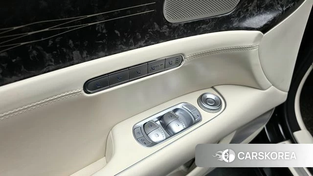 Genesis G90 (RS4) id 4223955 из Кореи 22