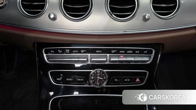 Mercedes-Benz E-Class W213 id 4286292 из Кореи 22