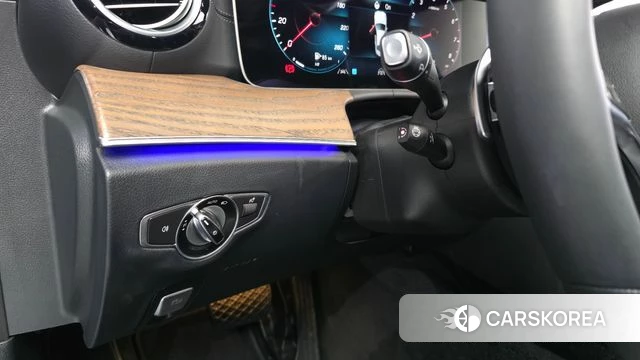 Mercedes-Benz E-Class W213 id 4871635 из Кореи 22