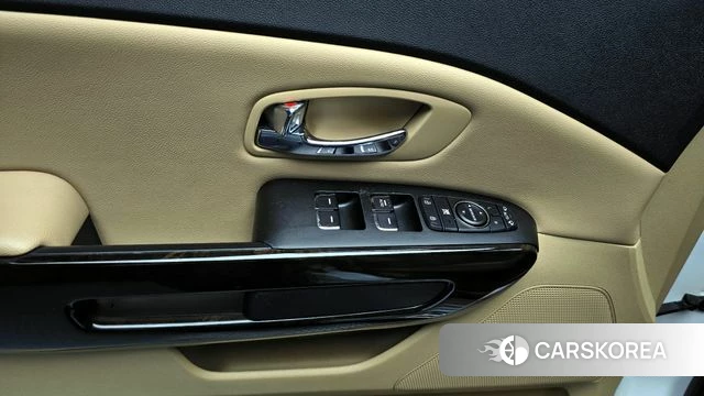 Kia The New Carnival id 4305023 из Кореи 22
