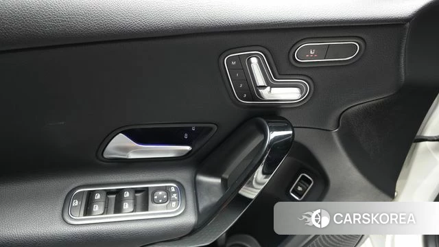 Mercedes-Benz A-Class W177 id 4482480 из Кореи 22
