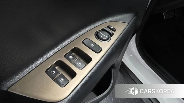 Kia Stonic id 4605058 из Кореи 22