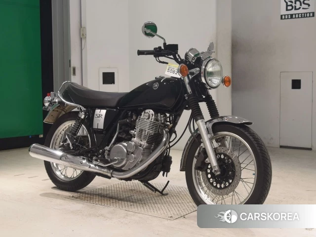 Проданный Yamaha SR400 id 4199246 из Японии