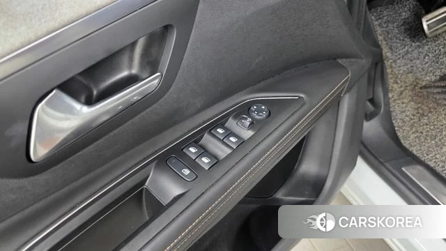 Peugeot 5008 second generation id 4471545 из Кореи 22