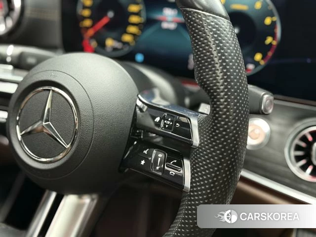 Mercedes-Benz E-class id 4260829 из Китая 22