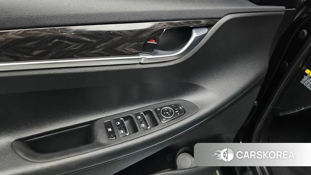 Hyundai Grandeur IG id 4416977 из Кореи 22