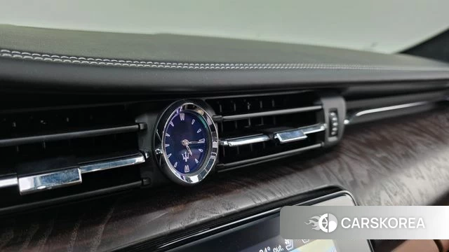 Maserati Quattroporte id 4520676 из Кореи 22