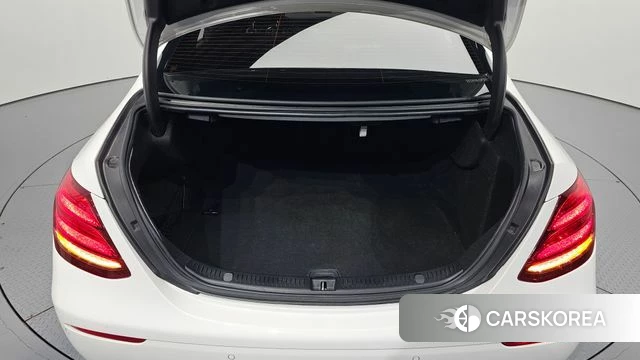 Mercedes-Benz E-Class W213 id 4741598 из Кореи 22