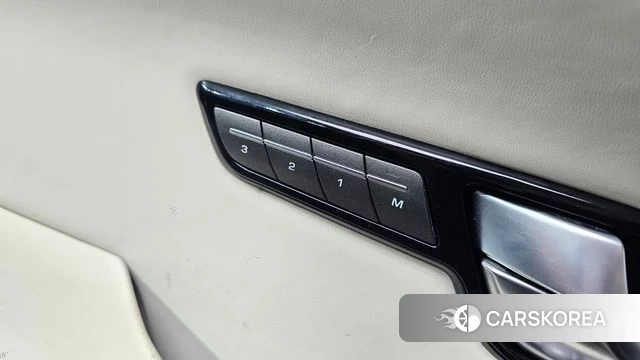 Land Rover Range Rover Evoque id 4581988 из Кореи 22