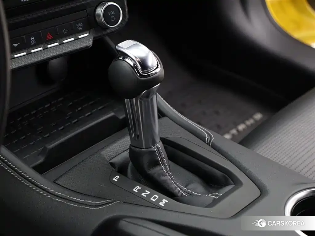 Ford Mustang id 4548180 из Китая 22