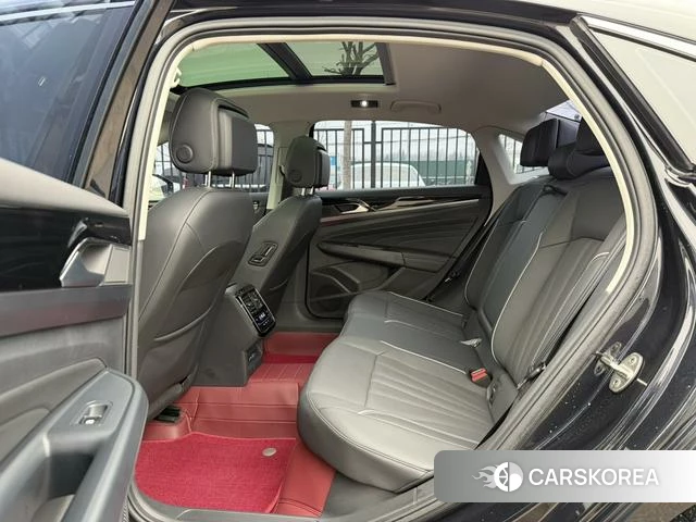 Volkswagen Passat id 4257858 из Китая 22