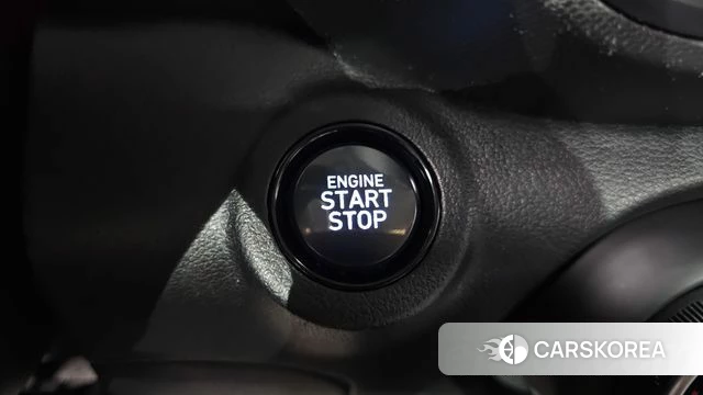 Hyundai Venue id 4490632 из Кореи 22